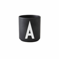 Design Letters Porzellan-Becher A Schwarz