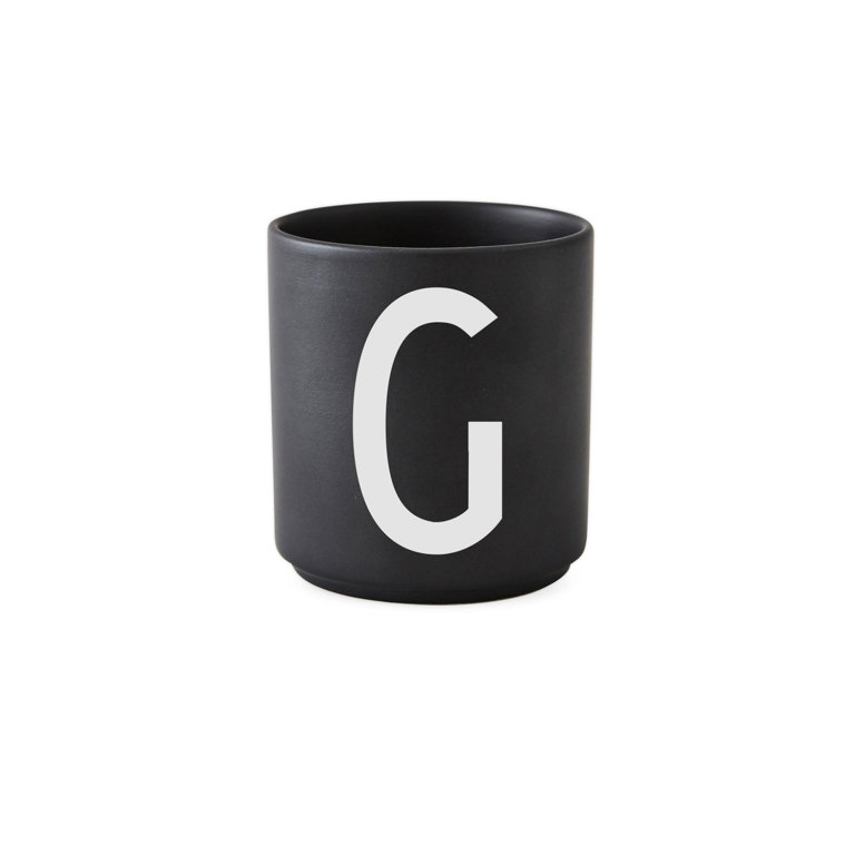 Design Letters – Porzellan-Becher G – Schwarz