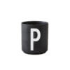 Design Letters – Porzellan-Becher P – Schwarz