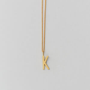 Design Letters – Kette mit Buchstabe K (16 mm)