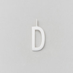 Design Letters Buchstabe D (16 mm) Silber