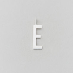 Design Letters Buchstabe E (16 mm) Silber