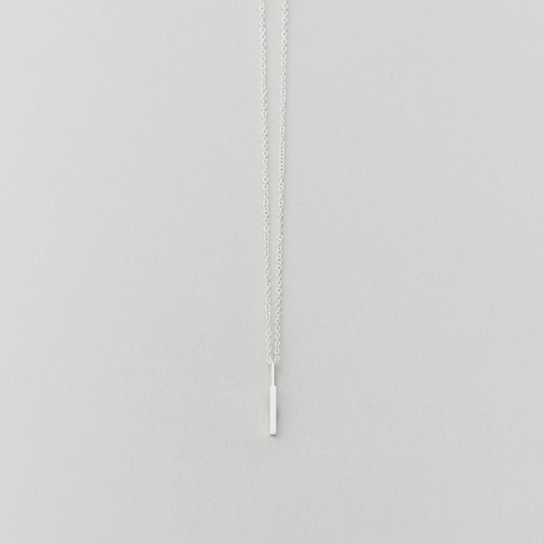 Design Letters Buchstabe I (10 mm) Silber – mit oder ohne Kette