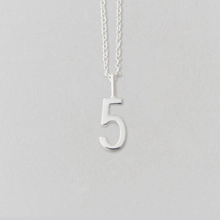 Design Letters Zahl 5 Silber (10mm) – Lucky Numbers mit oder ohne Kette
