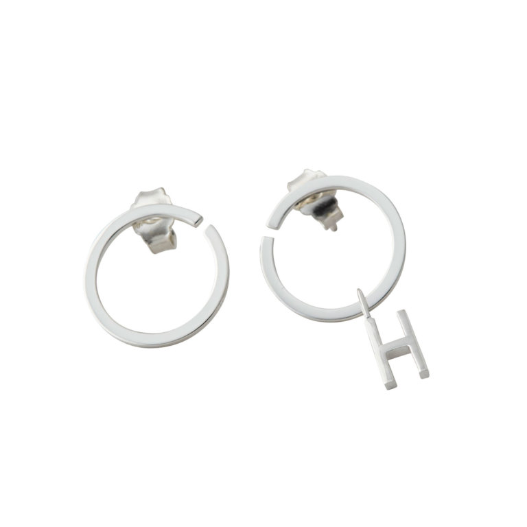 Design Letters Ohrringe Loop Silber (16 mm) - Image 2