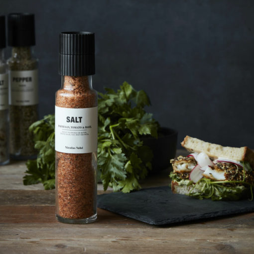 Nicolas Vahé Salz Tomate Parmesan Basilikum
