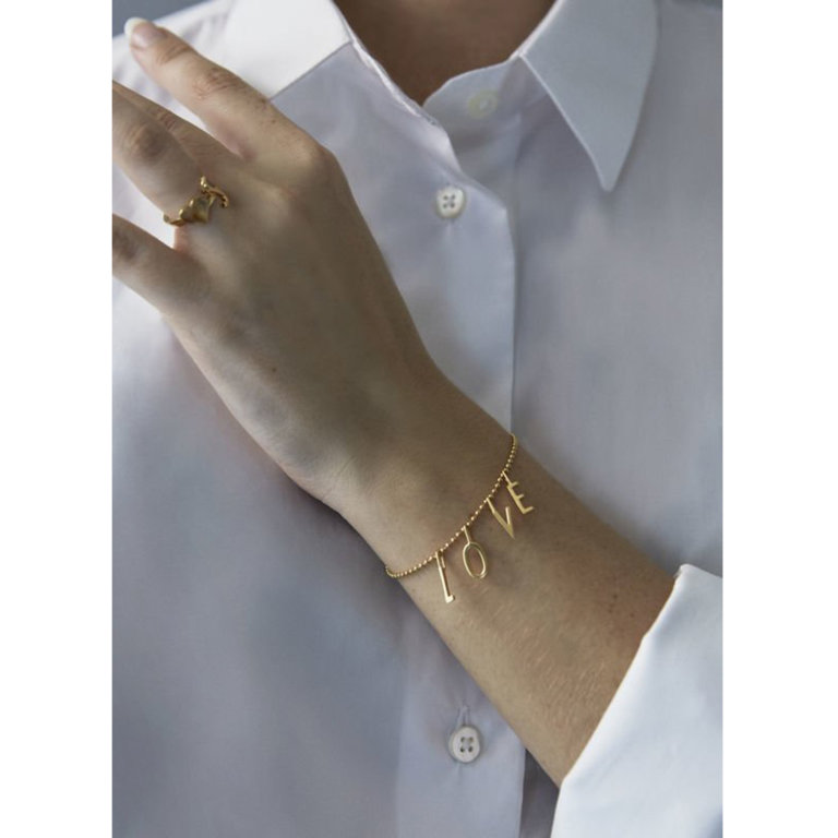 Design Letters L-O-V-E Armband