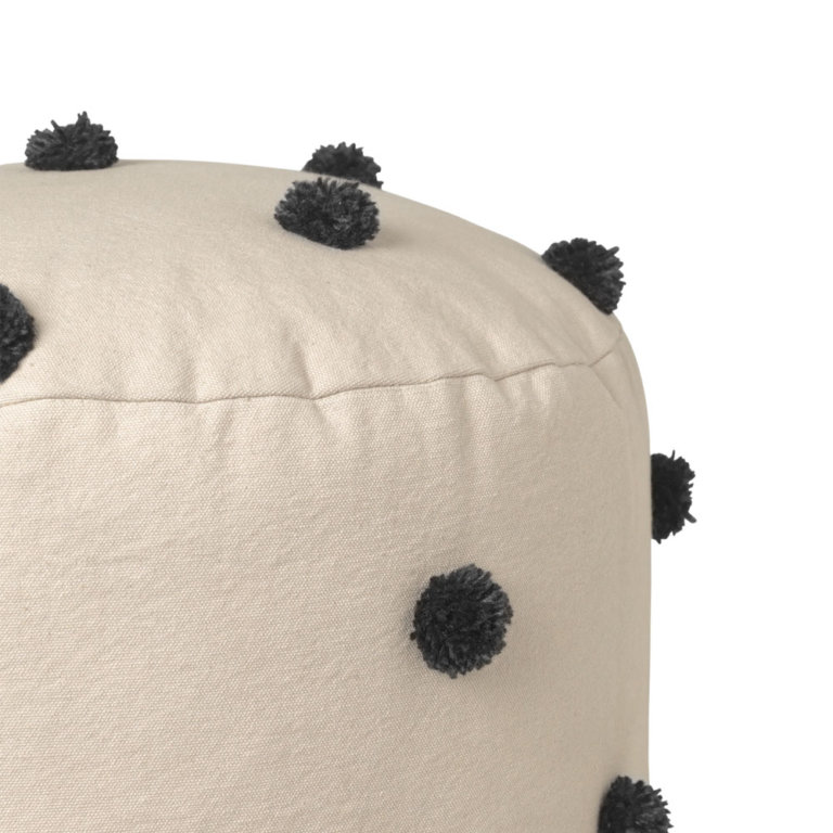 ferm Dot Tufted Pouf Sand, Detail