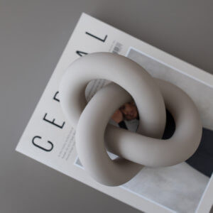 Cooee Design Knot Sand