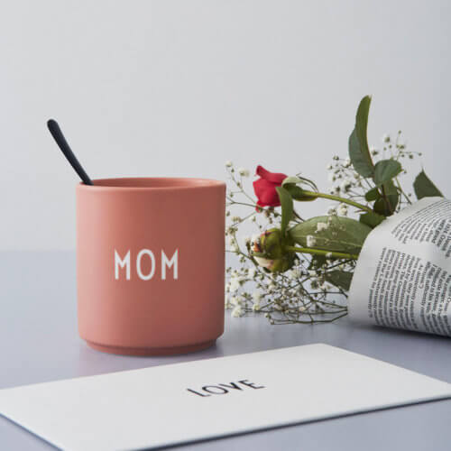 Design Letters Becher MOM / LOVE