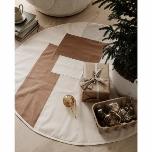 ferm living Weihnachtsteppich Tonal