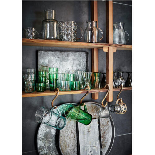 Madam Stoltz Glas-Karaffe Beldi mit Henkel aus Recyclingglas Details