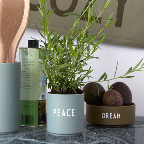 Design Letters Becher PEACE grün