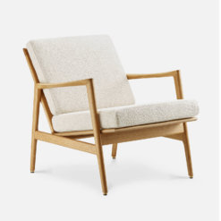 366 Stefan Lounge Chair Bouclé Creme Oak 02 frontal