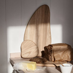 Broste Copenhagen Schneidebrett Limfjord Eiche M