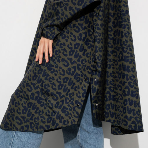 VIVI MARI Raincoat Leo Splashes Navy/Olive - Image 4