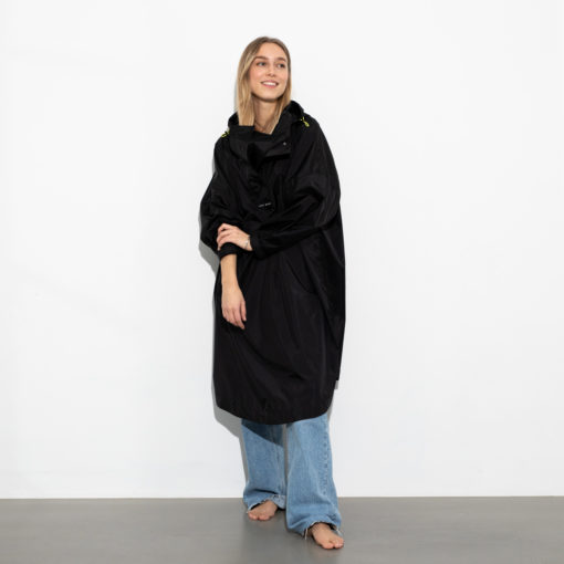 VIVI MARI Raincoat Solid Black