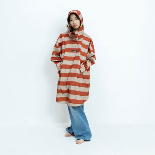 VIVI MARI Raincoat Bold Stripes Cinnamon/Latte (10-12 Jahre)