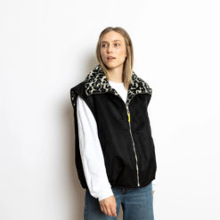 VIVI MARI Reversible Bomber Vest Black/Leo Black-Sand