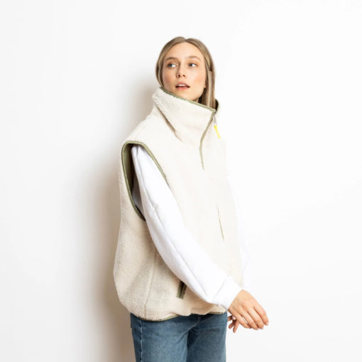 VIVI MARI Reversible Bomber Vest Pale Olive/Sand mit Teddy außen