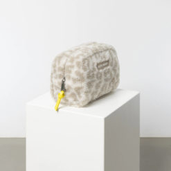 VIVI MARI Teddy Toiletry Bag Leo Splashes Grey/Sand S