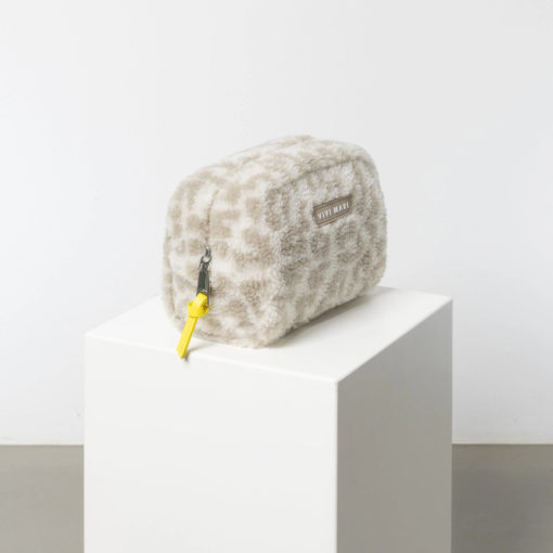 VIVI MARI Teddy Toiletry Bag Leo Splashes Grey/Sand S