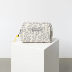 VIVI MARI Padded Toiletry Bag Leo Splashes Grey/Sand S