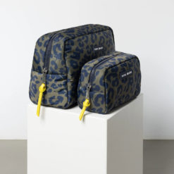 VIVI MARI Padded Toiletry Bag Leo Splashes Navy/Olive S und L