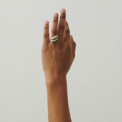 Pernille Corydon Ring Rain Silber am Modell