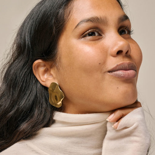 Enamel Ohrstecker Cleopatra Gold Model