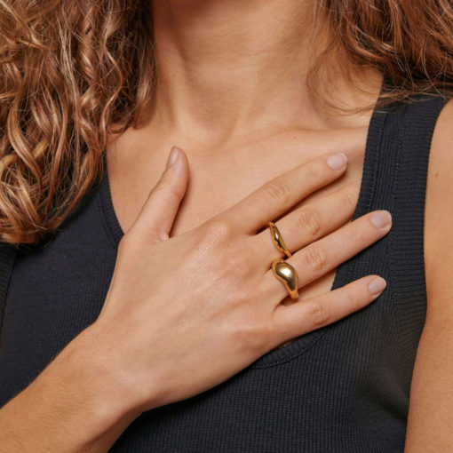 Enamel Ring Agnete L Gold Detail