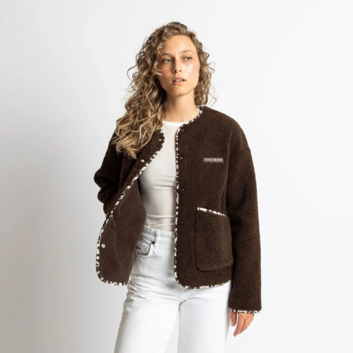 VIVI MARI Teddy Fleece Jacket Chocolate frontal Detail