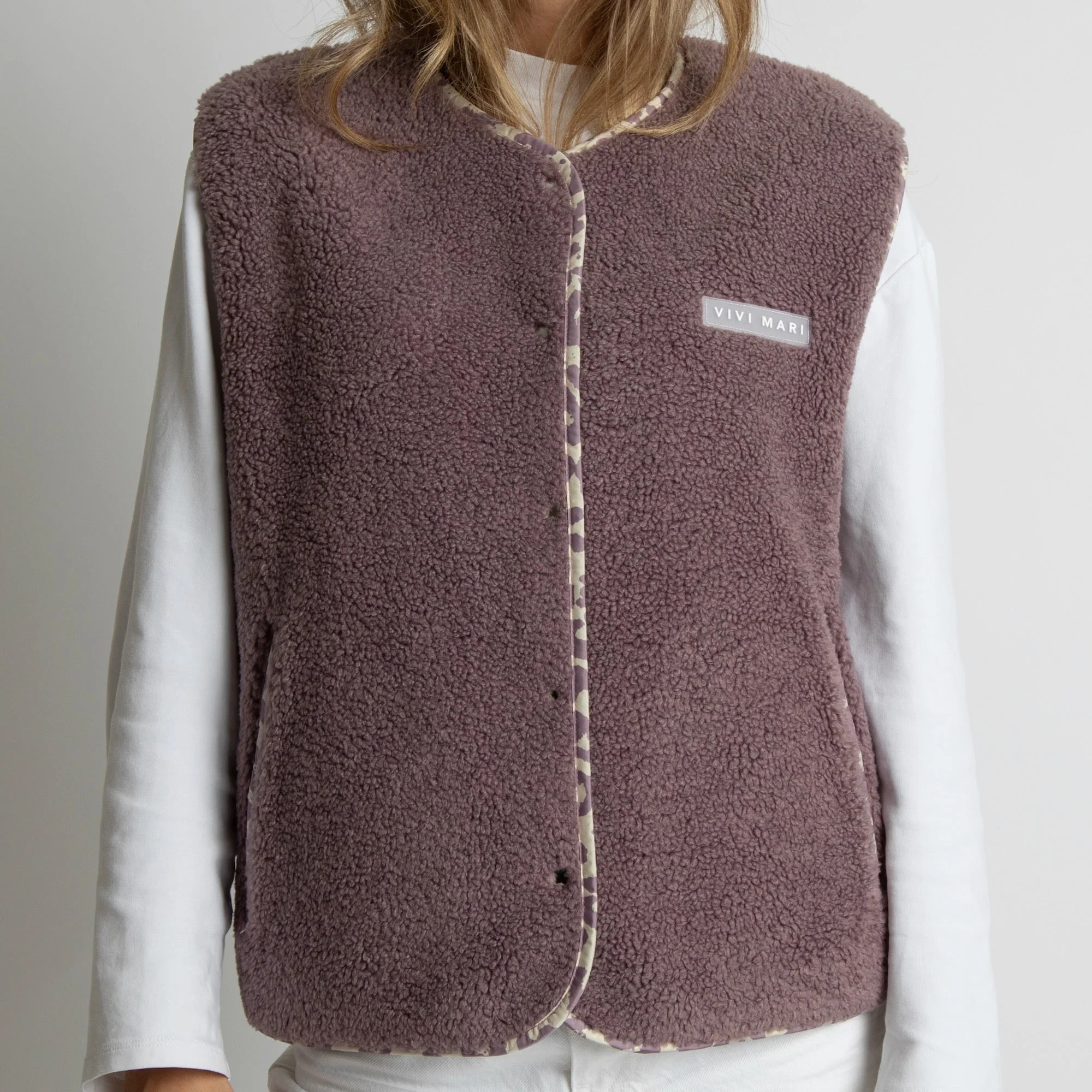 VIVI MARI Teddy Fleece Vest Ash Plum