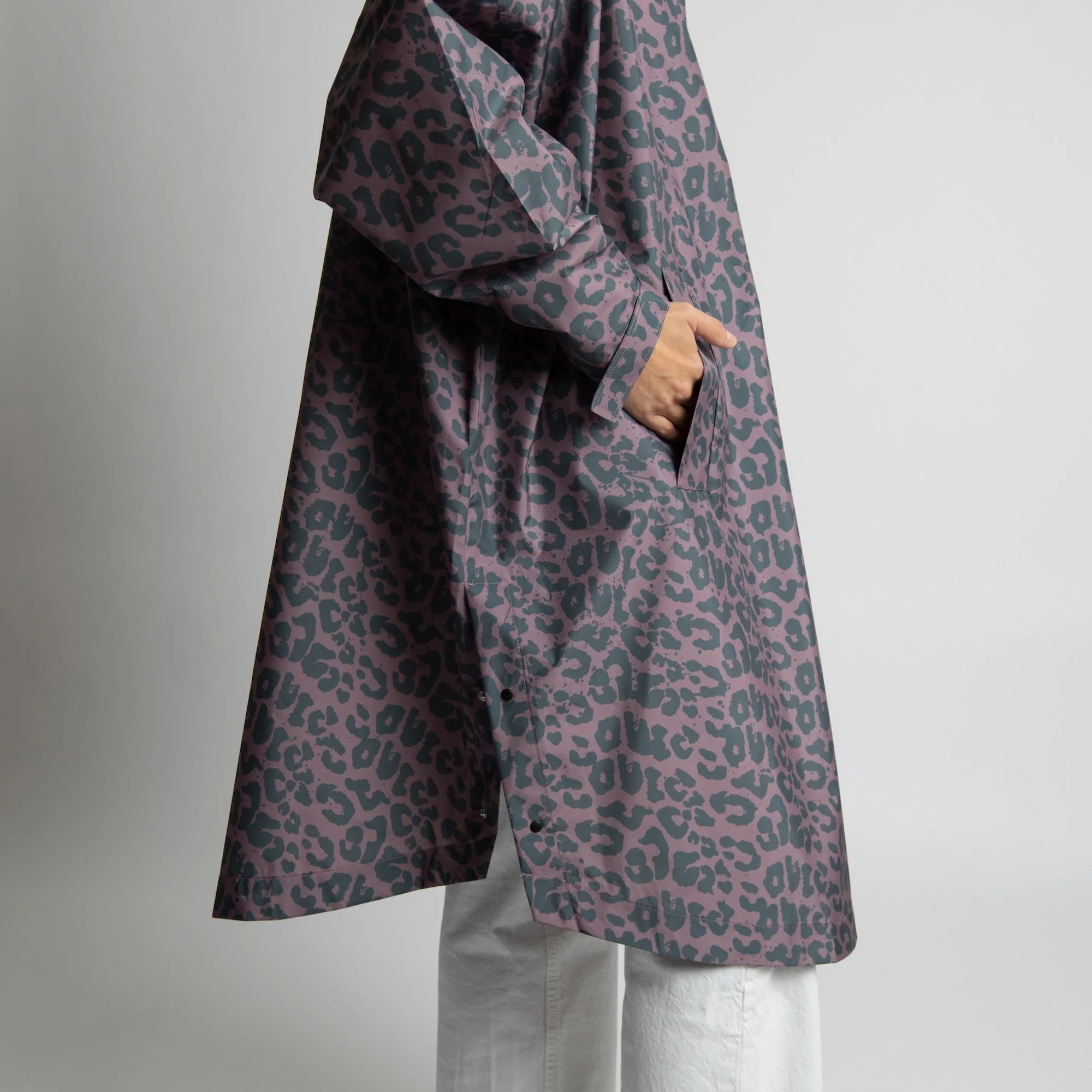 VIVI MARI Raincoat Leo Splashes Dark Grey/Ash Plum