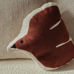 ferm LIVING Kissen Swif Vogel Baked Clay Detail