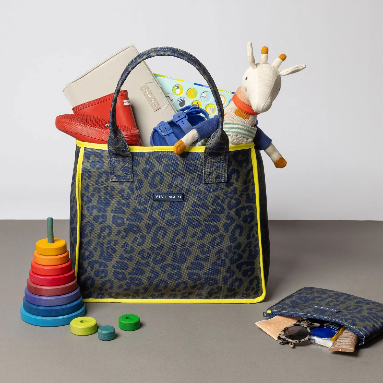VIVI MARI Carry All Bag - leo splashes navy/olive